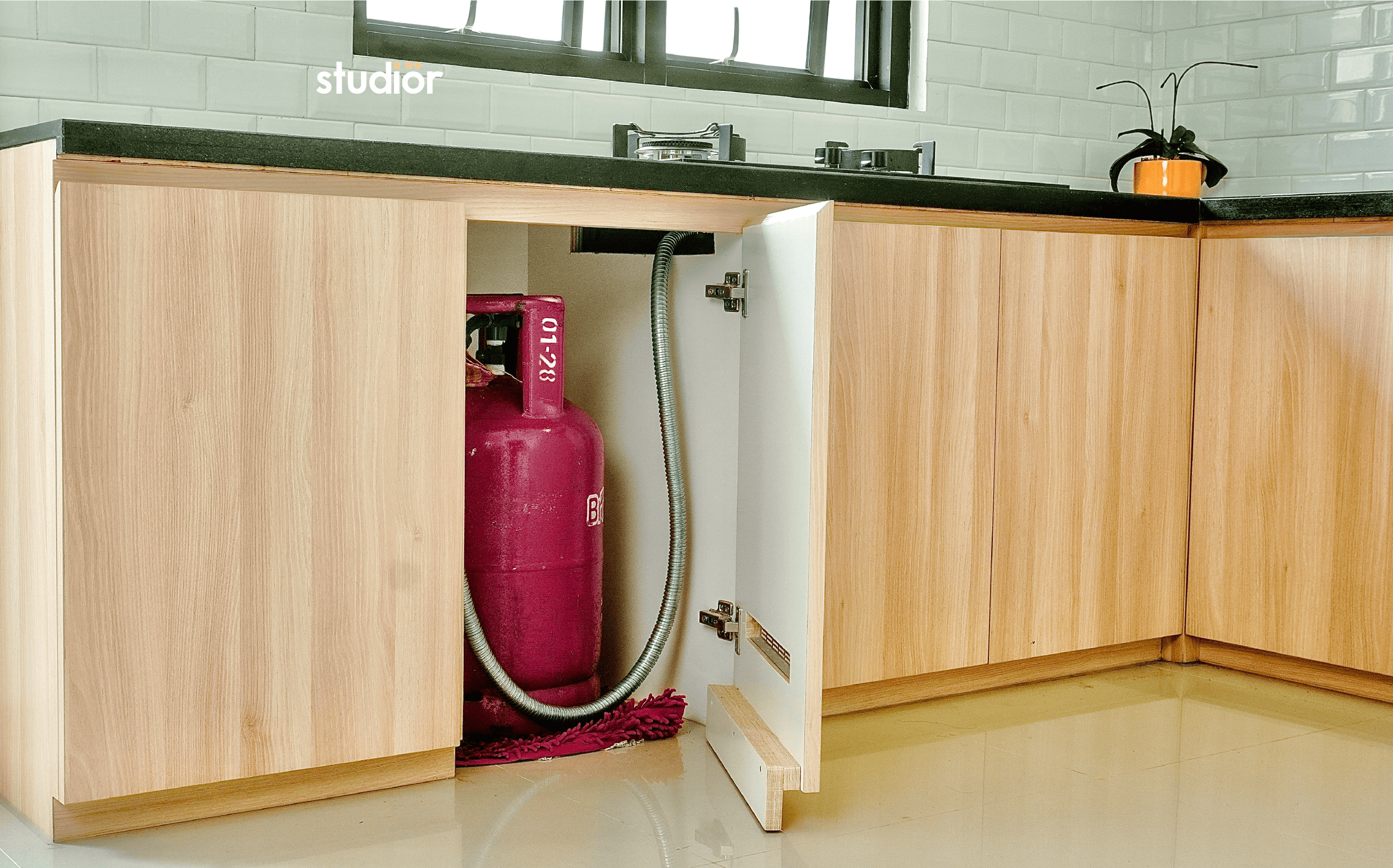 Scandinavian Compact Kitchen - Image 1