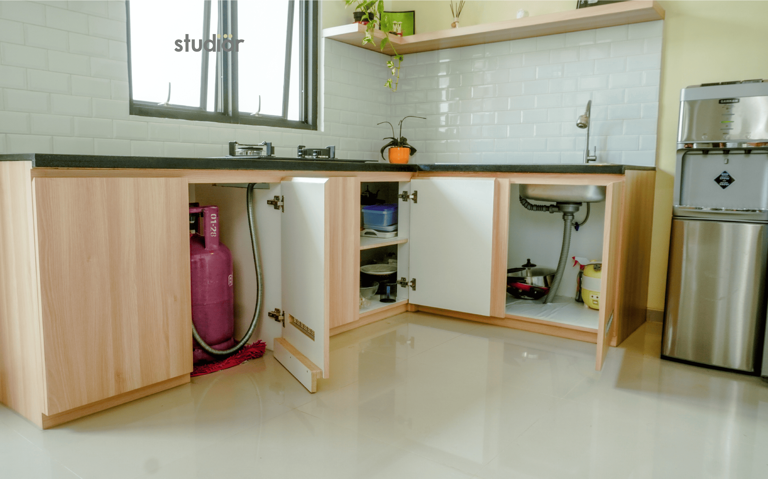 Scandinavian Compact Kitchen - Image 2
